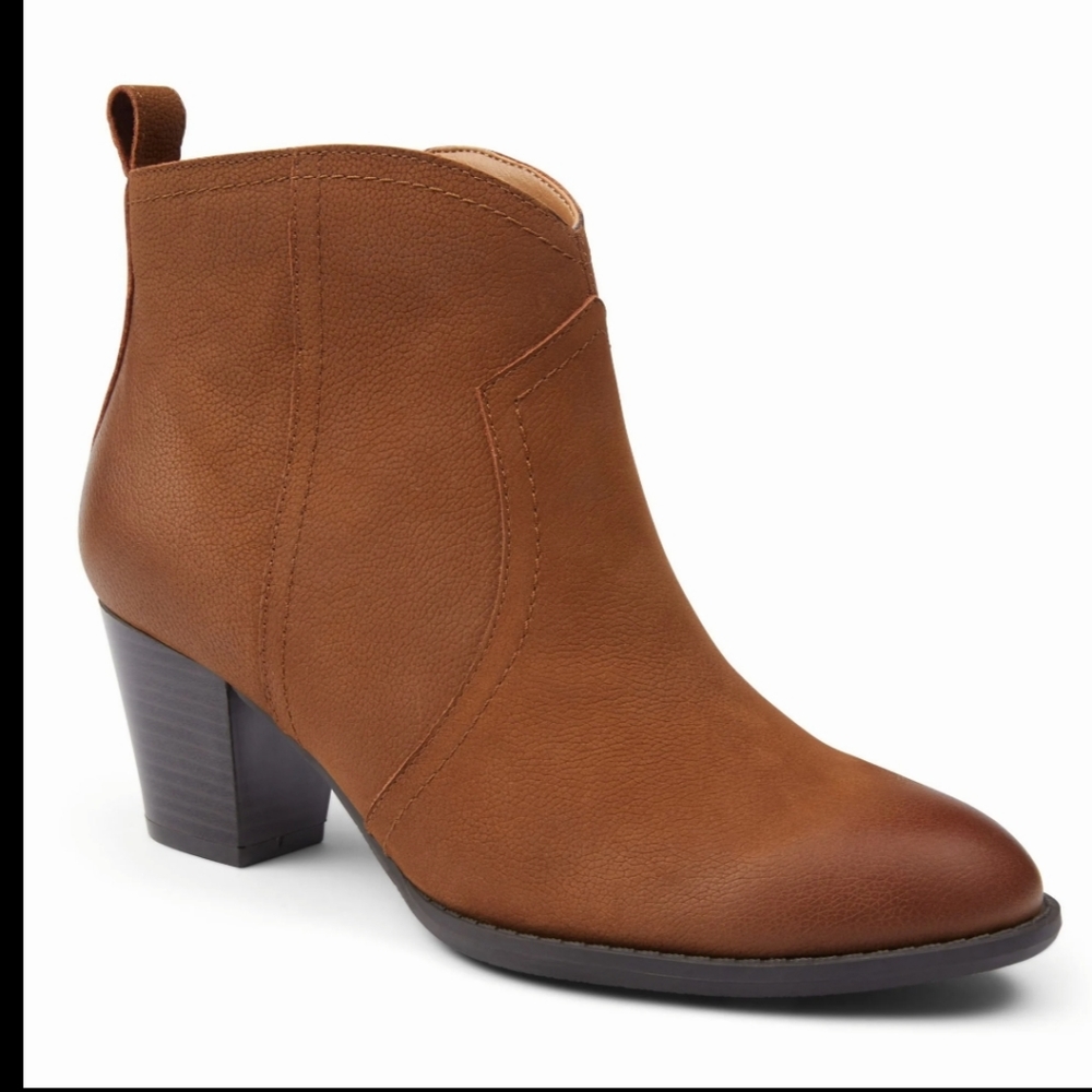 Vionic Nubuck Raina Ankle Booties